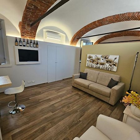 Apartament Bilocale In Centro Storico! Alba  Zewnętrze zdjęcie