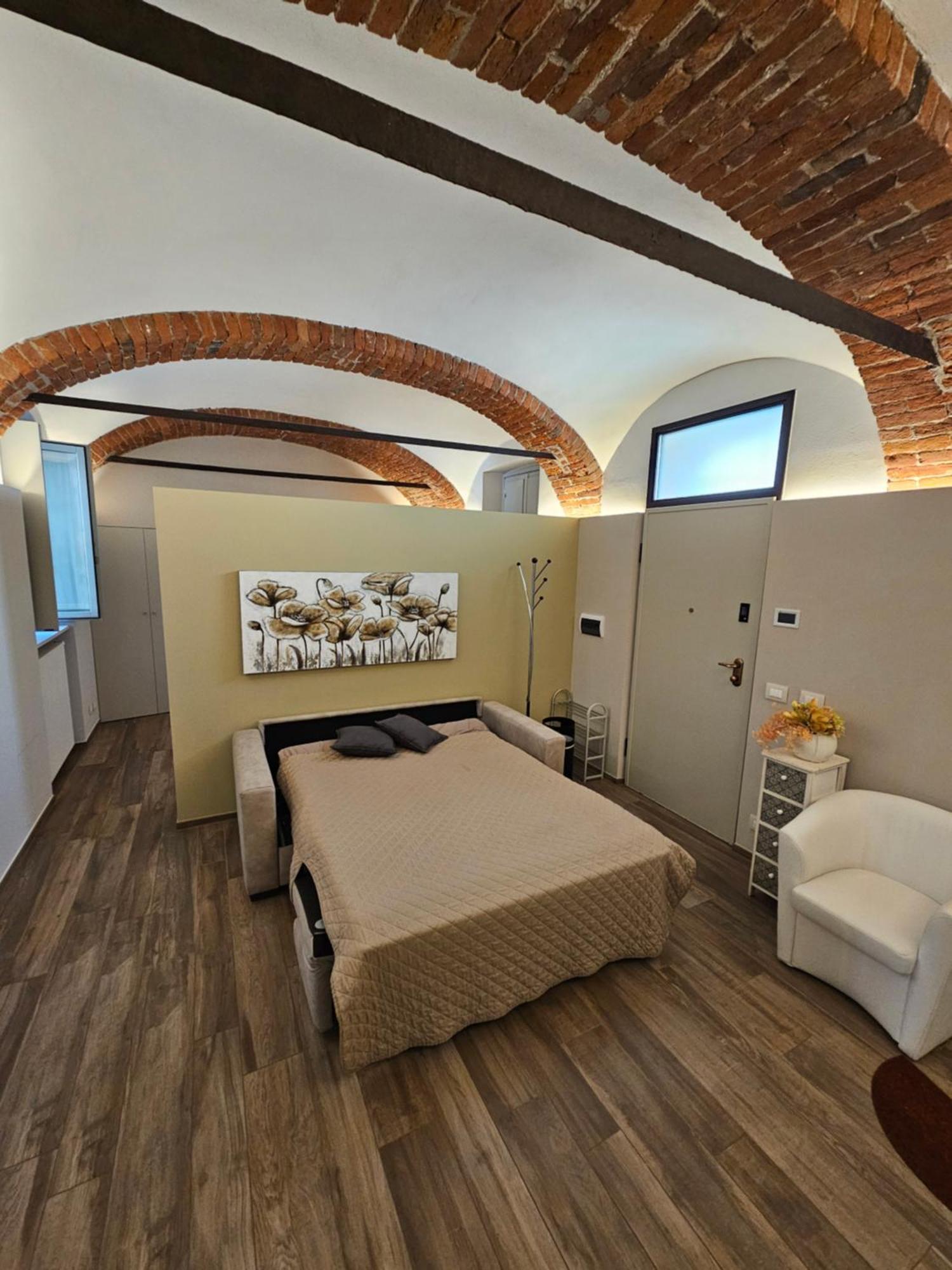 Apartament Bilocale In Centro Storico! Alba  Zewnętrze zdjęcie