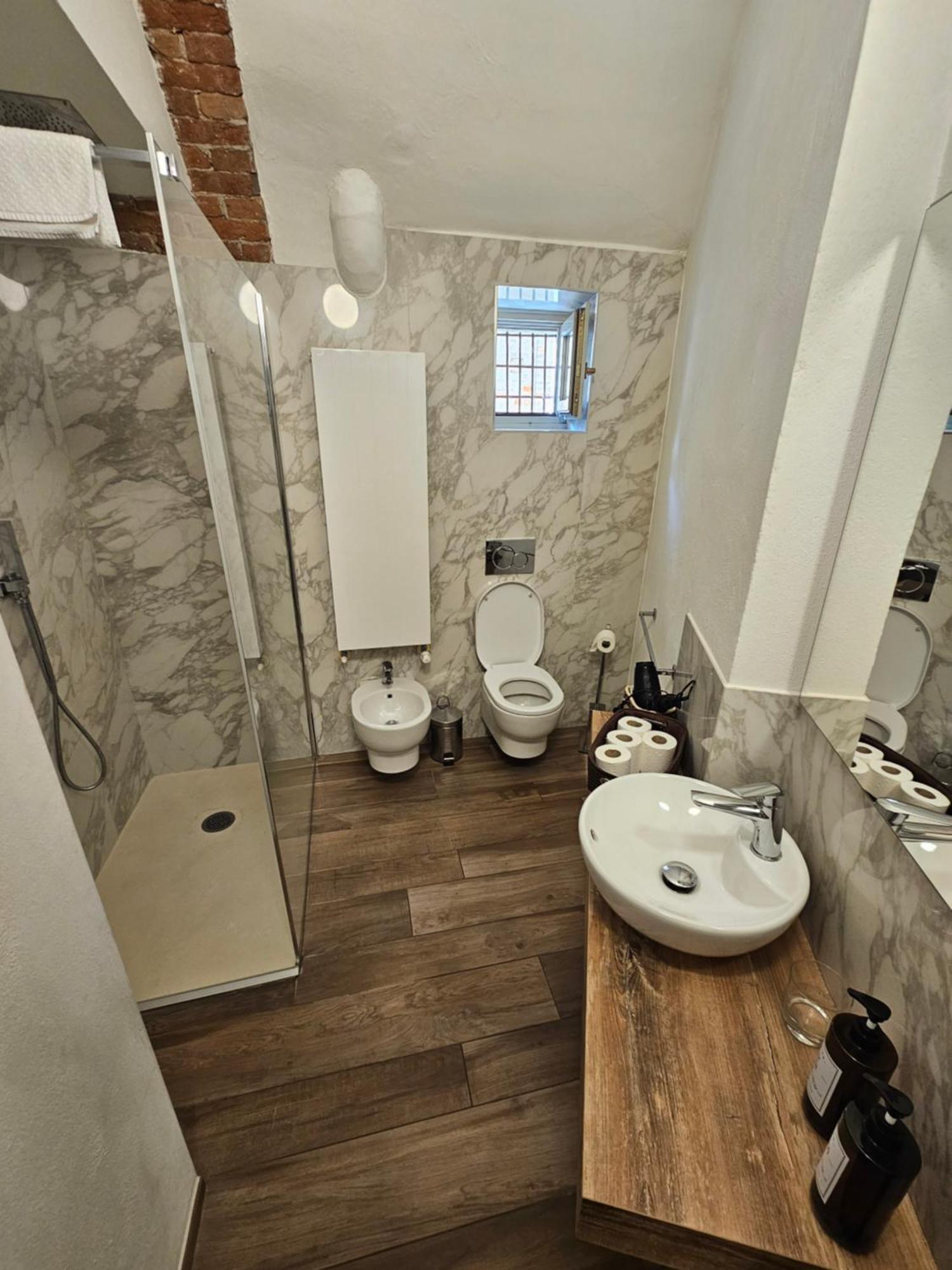 Apartament Bilocale In Centro Storico! Alba  Zewnętrze zdjęcie